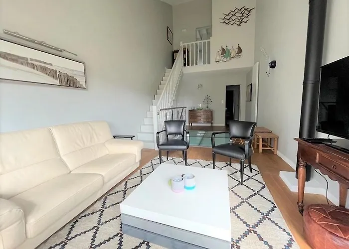 Tatil Evi Large Lakeside House - Mayvillage