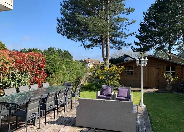 Large Lakeside House - Mayvillage Tatil Evi Le Touquet