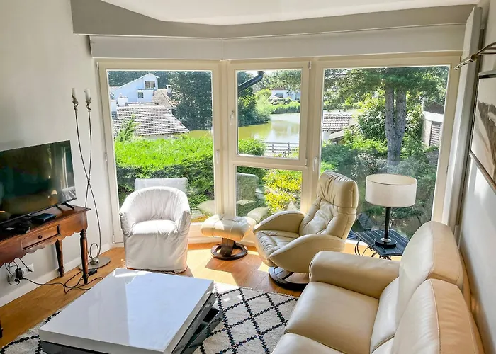 Tatil Evi Large Lakeside House - Mayvillage