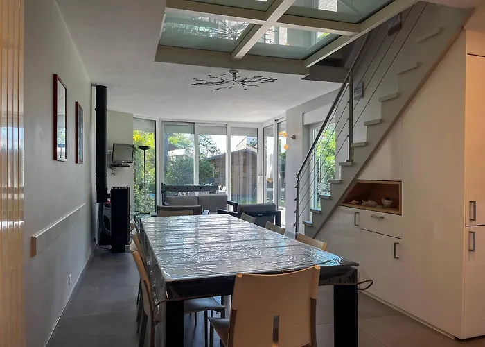 Large Lakeside House - Mayvillage Le Touquet