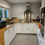Large Lakeside House - Mayvillage Holiday home