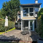 Large Lakeside House - Mayvillage בית נופש Le Touquet