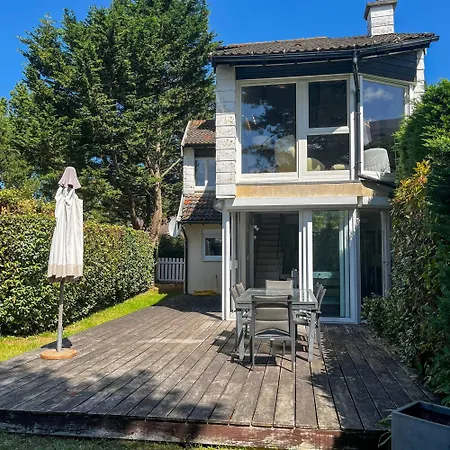 Large Lakeside House - Mayvillage בית נופש Le Touquet