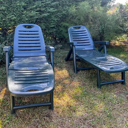 Nyaraló Large Lakeside House - Mayvillage