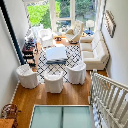 Holiday home Large Lakeside House - Mayvillage *