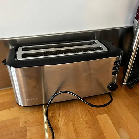 Nyaraló Large Lakeside House - Mayvillage