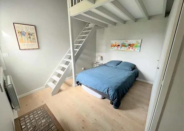 Prázdninový dům Large Lakeside House - Mayvillage *