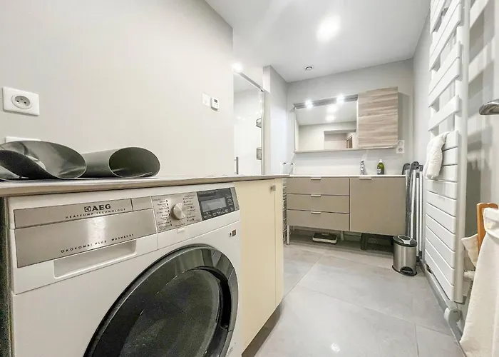 Large Lakeside House - Mayvillage Le Touquet